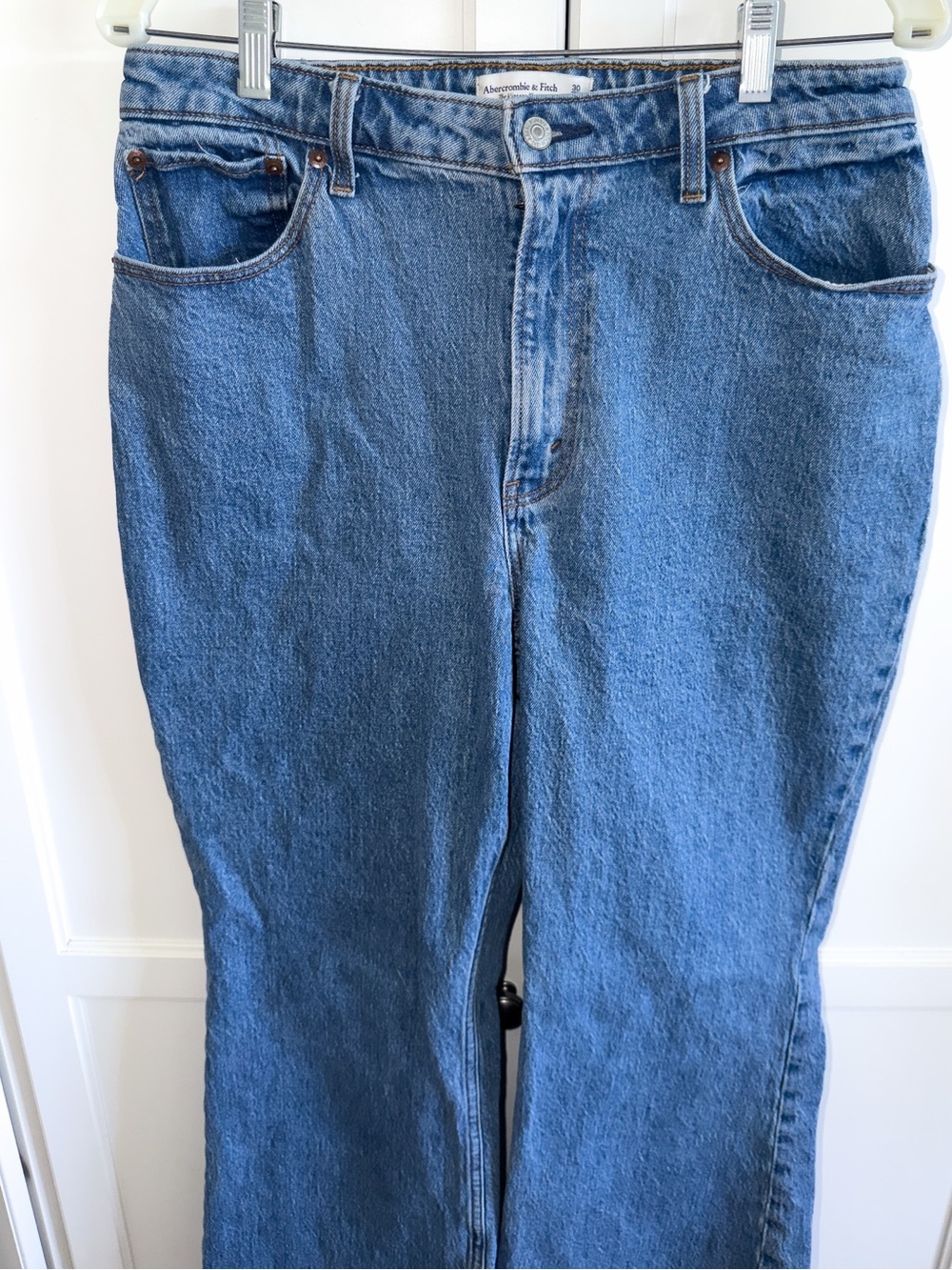 Abercrombie & Fitch Curve Love High Rise Vintage Flare Jeans Size 30/10 Wide Leg - Picture 4 of 13